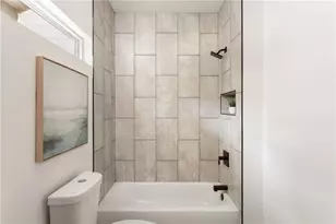 1432 SW Bluefield Dr, Atlanta, GA 30310 - Photo 31