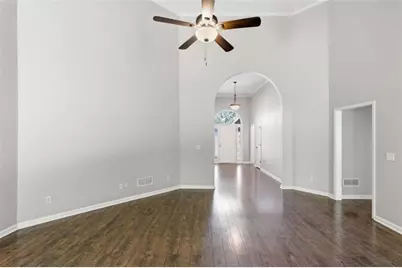 2820 Meadow Gate Way, Loganville, GA 30052 - Photo 11