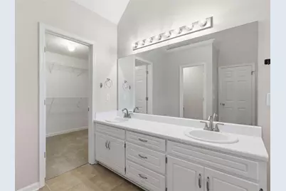 2820 Meadow Gate Way, Loganville, GA 30052 - Photo 21