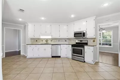 2820 Meadow Gate Way, Loganville, GA 30052 - Photo 13