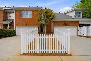 8420 Parker Pl, Roswell, GA 30076 - Photo 39