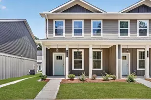 215 Maddux St, Fayetteville, GA 30214 - Photo 3