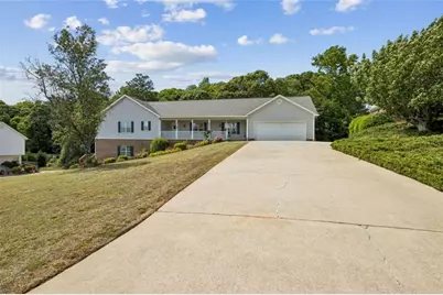 4022 Lyman Way, Gainesville, GA 30507 - Photo 3