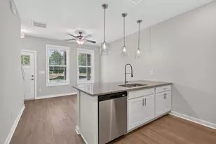 430 Dempsey Dr, Fayetteville, GA 30214 - Photo 11