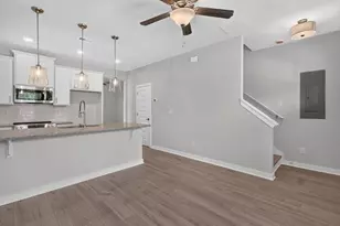 430 Dempsey Dr, Fayetteville, GA 30214 - Photo 7