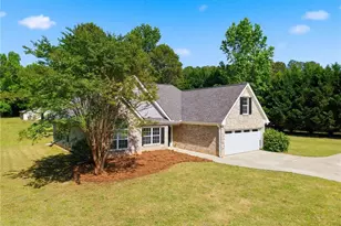 155 Oak Hill Cir, Covington, GA 30016 - Photo 3