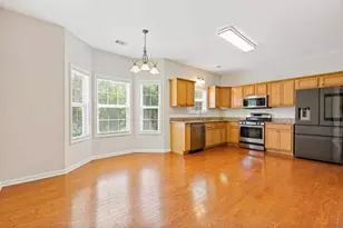 1570 Brooks Pointe Circle, Lawrenceville, GA 30045 - Photo 15