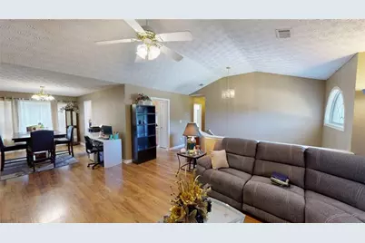 100 Hawthorn Drive, Carrollton, GA 30116 - Photo 7