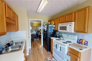 100 Hawthorn Dr, Carrollton, GA 30116 - Photo 11