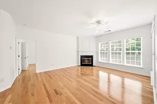 136 Churchcliff Dr, Woodstock, GA 30188 - Photo 9