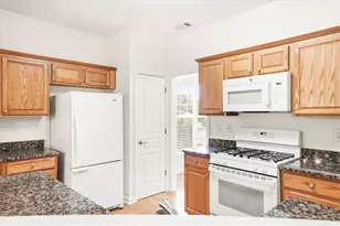 136 Churchcliff Dr, Woodstock, GA 30188 - Photo 15