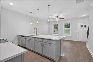220 Maddux St, Fayetteville, GA 30214 - Photo 7
