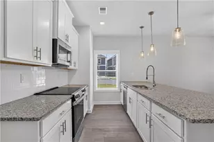 205 Maddux St, Fayetteville, GA 30214 - Photo 5