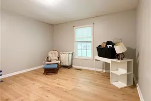 7072 Cantrell Rd, Douglasville, GA 30135 - Photo 9