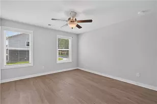 320 Dempsey Dr, Fayetteville, GA 30214 - Photo 13