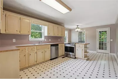 580 Drake Lane, Canton, GA 30115 - Photo 11