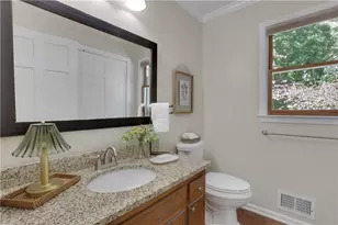 940 Providence Dr, Lawrenceville, GA 30044 - Photo 27