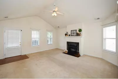 4930 Carson Glen Lane, Acworth, GA 30101 - Photo 9