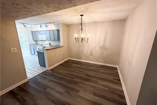 4491 Pineridge Cir, Atlanta, GA 30338 - Photo 9