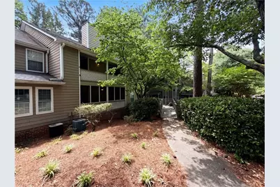 4491 Pineridge Circle, Atlanta, GA 30338 - Photo 5