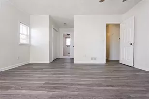 818 Springlake Rd, Lawrenceville, GA 30045 - Photo 25
