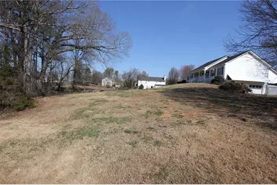 818 Springlake Road, Lawrenceville, GA 30045 - Photo 29