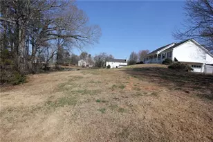818 Springlake Rd, Lawrenceville, GA 30045 - Photo 29