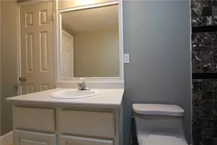 818 Springlake Rd, Lawrenceville, GA 30045 - Photo 35
