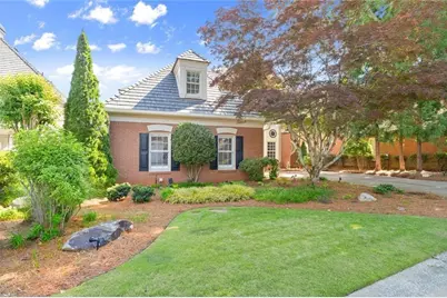 4200 Brookside Lane, Roswell, GA 30076 - Photo 3