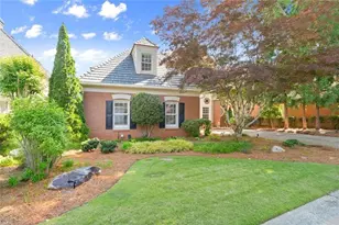 4200 Brookside Ln, Roswell, GA 30076 - Photo 3