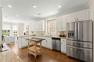 4200 Brookside Ln, Roswell, GA 30076 - Photo 11