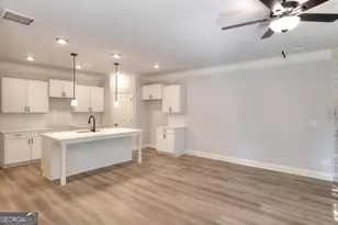 2 Ccrest Dr, Hartwell, GA 30643 - Photo 5