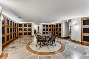 700 Park Regency Pl NE, Atlanta, GA 30326 - Photo 27
