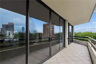 2660 Peachtree Rd NW, Atlanta, GA 30305 - Photo 17