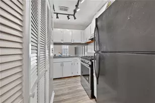 3380 Bayshore Dr, Atlanta, GA 30340 - Photo 11