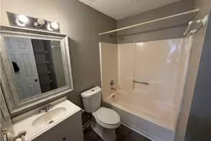 3380 Bayshore Dr, Atlanta, GA 30340 - Photo 5