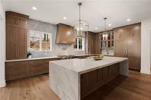 95 Blackland Rd NW, Atlanta, GA 30342 - Photo 7