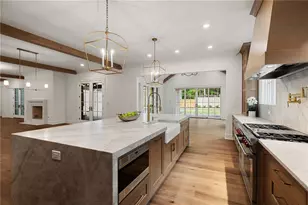95 Blackland Rd NW, Atlanta, GA 30342 - Photo 11