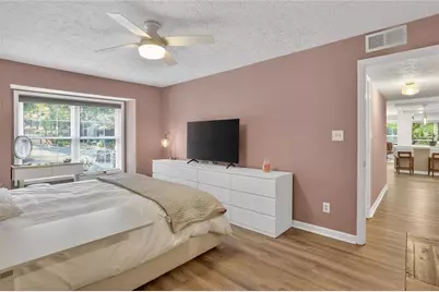 1410 N Crossing Drive NE, Atlanta, GA 30329 - Photo 15
