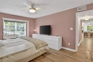 1410 N Crossing Dr NE, Atlanta, GA 30329 - Photo 15