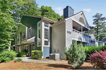 1410 N Crossing Drive NE, Atlanta, GA 30329 - Photo 21