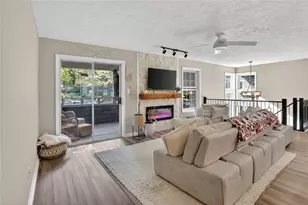 1410 N Crossing Dr NE, Atlanta, GA 30329 - Photo 11