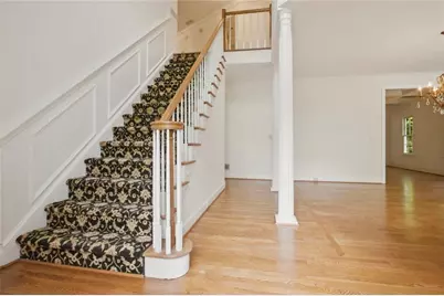 302 Barclay Place, Woodstock, GA 30189 - Photo 13