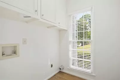 302 Barclay Place, Woodstock, GA 30189 - Photo 31