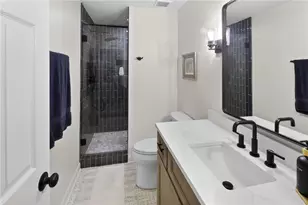 530 Forest Hills Dr, Atlanta, GA 30342 - Photo 19