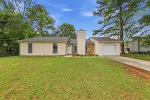 608 Crestmont Ct, Jonesboro, GA 30238 - Photo 1