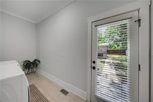 505 W Ontario Ave SW, Atlanta, GA 30310 - Photo 35