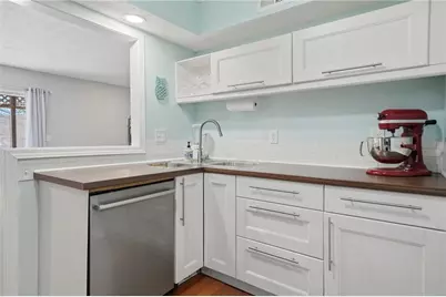 270 Quail Run, Roswell, GA 30076 - Photo 17
