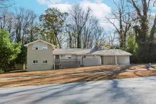 253 3rd Ave, Winder, GA 30680 - Photo 3