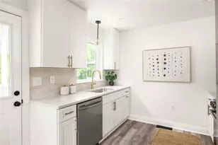 1682 Fairway Hill Dr SE, Atlanta, GA 30317 - Photo 11